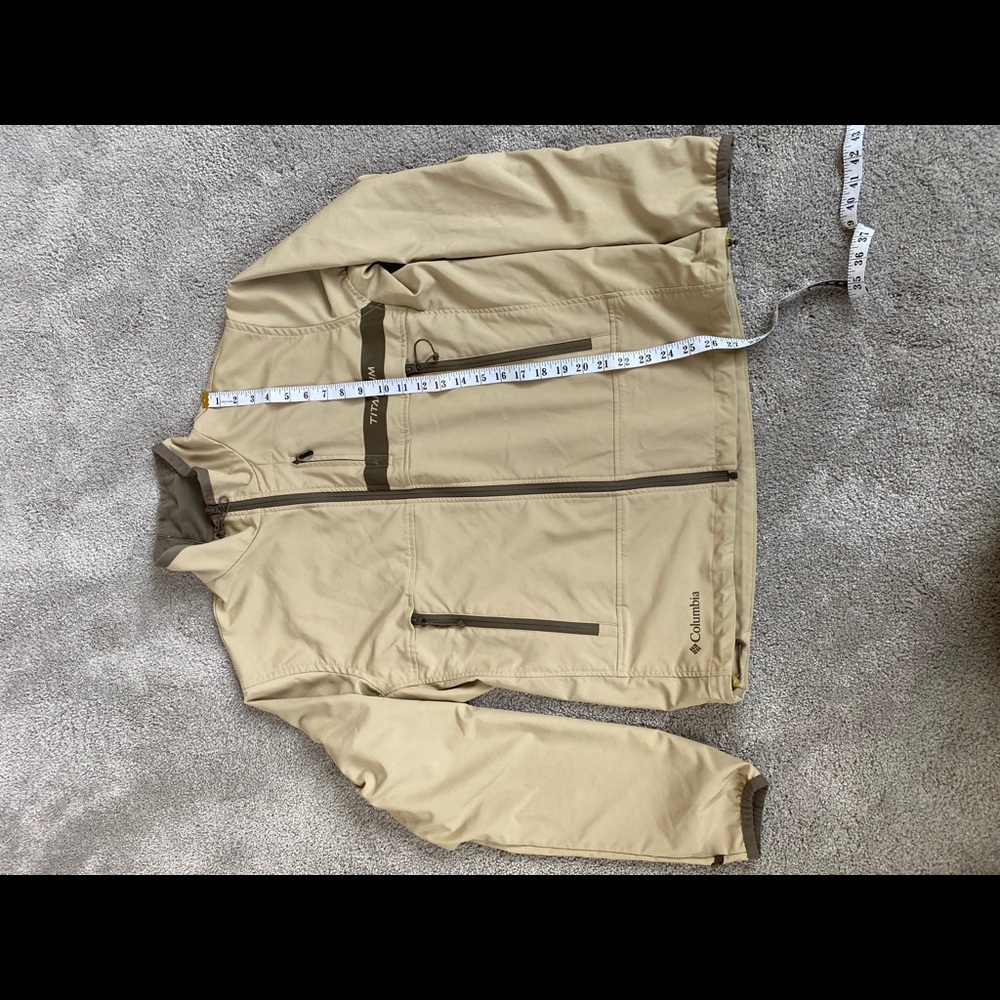 Columbia Titanium light jacket